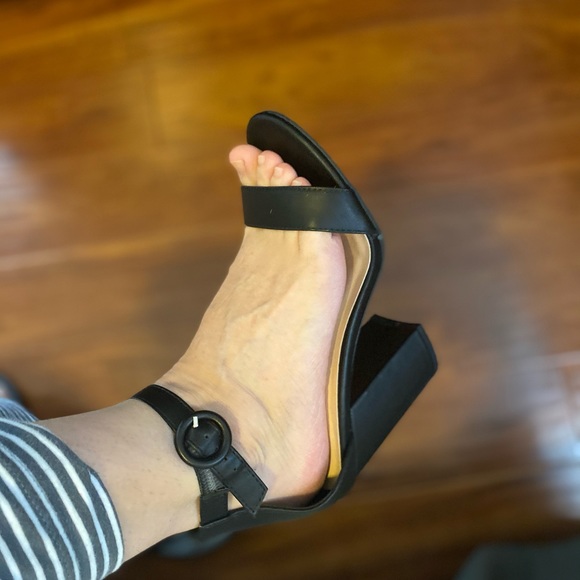 New Favorite Chunky Faux Leather Heels - Picture 7 of 7